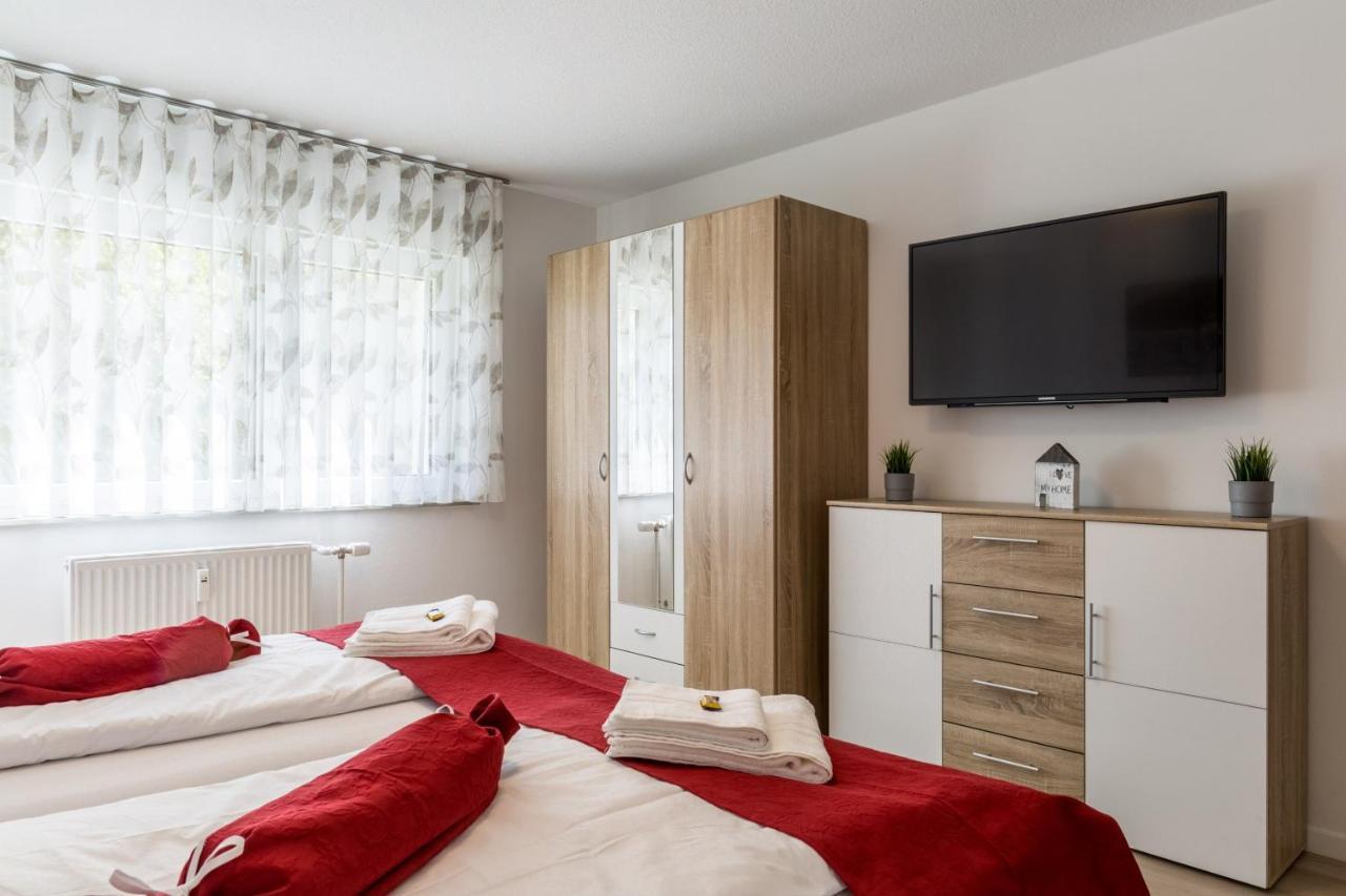 Apartment Eastside Mit 3 Zimmern Fur Bis Zu 5 Personen Mit Balkon 腓特烈港 外观 照片