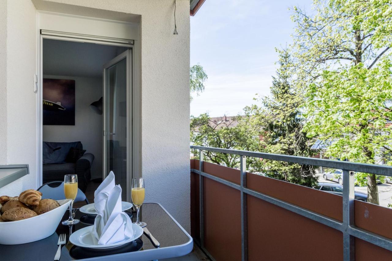 Apartment Eastside Mit 3 Zimmern Fur Bis Zu 5 Personen Mit Balkon 腓特烈港 外观 照片